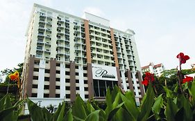 Peninsula Residence All Suite Hotel